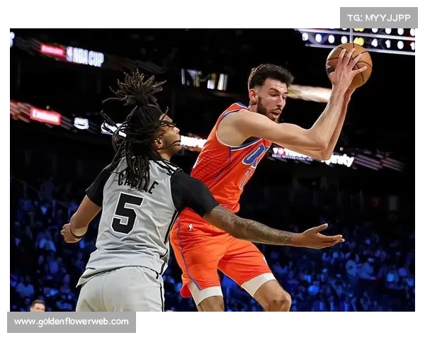 雷霆内线压制马刺，年轻阵容成长路径值得期待